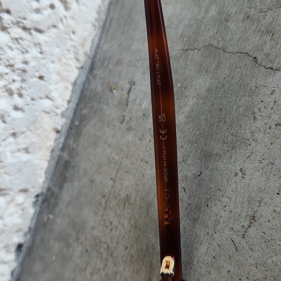 Gucci GG0023S 003 Acetate Oval Sunglasses Black/Gold - Picture 8 of 12